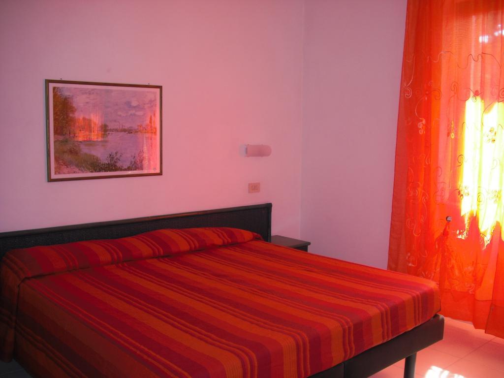 פורטופראיו Hotel Villa Padulella חדר תמונה