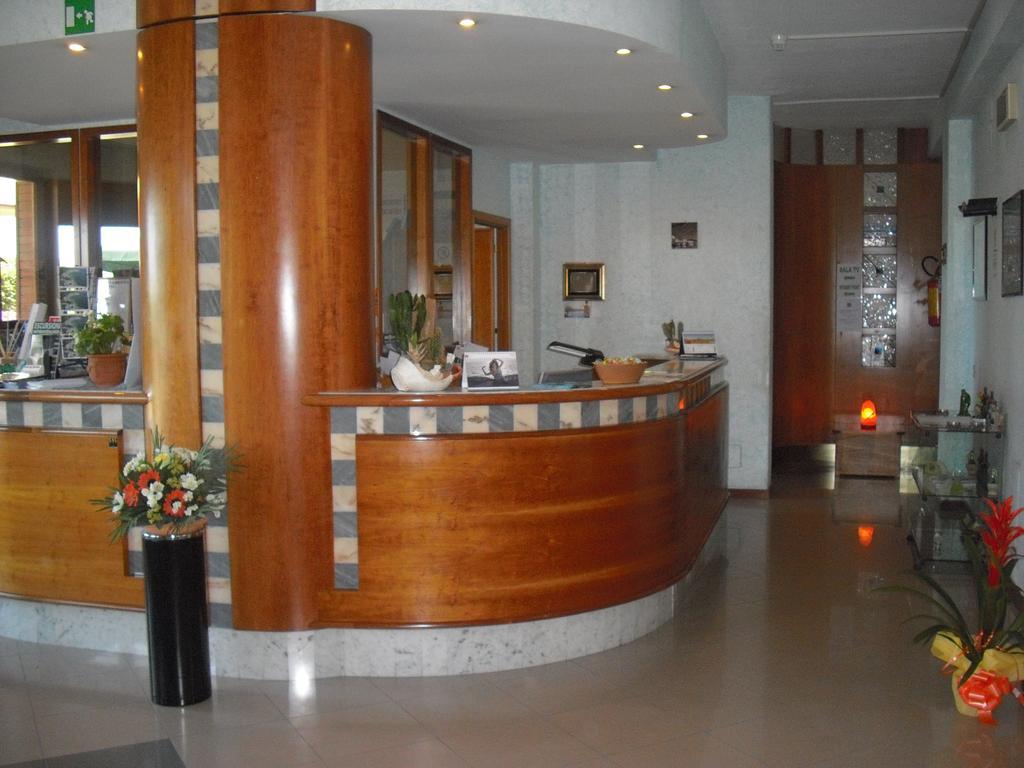 פורטופראיו Hotel Villa Padulella מראה חיצוני תמונה