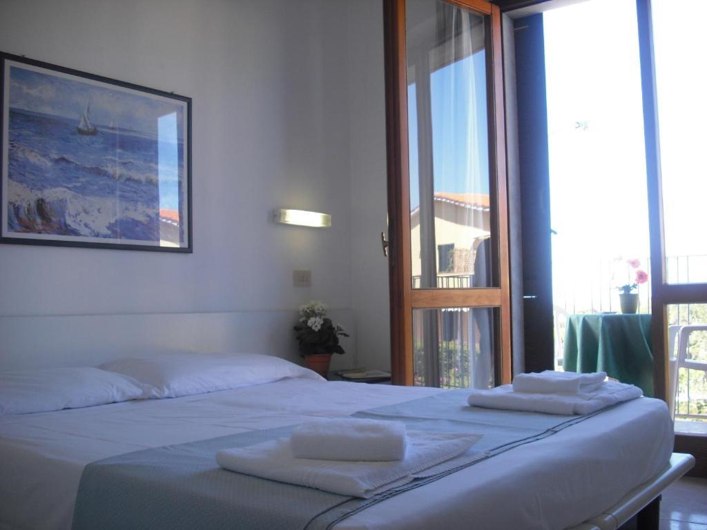 פורטופראיו Hotel Villa Padulella מראה חיצוני תמונה